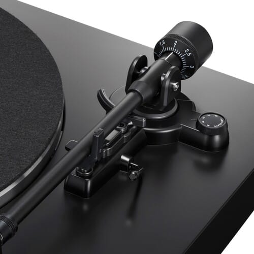 Audio Technica Music > Audio Equipment Audio Technica AT-LP3XBT-BK Bluetooth Turntable Belt Drive Fully Automatic 33/45 (Black) 4961310156770 ADT56770