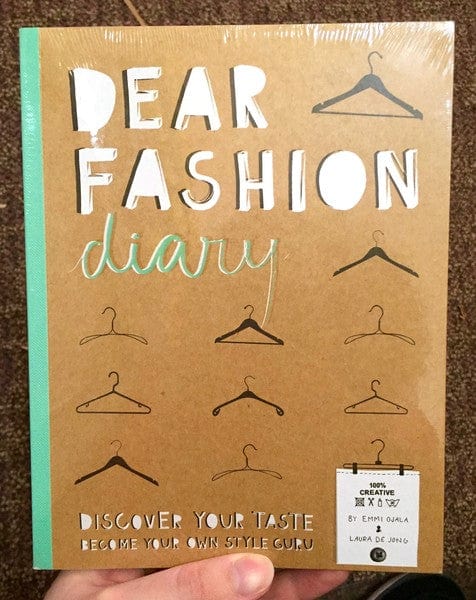 BIS Publishers Books > Lifestyle > Beauty & Fashion Dear Fashion Diary: Discover Your Taste-Become Your Own Fashion Guru Diary 9789063693107 MC-21183