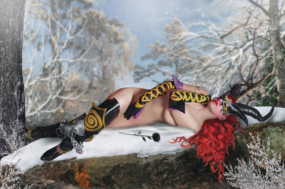 BROADSWORD COMICS Comic Books TAROT WITCH OF THE BLACK ROSE #141 PHOTO (MR) (C: 0-0-1) 80487923390914131 JUN231720