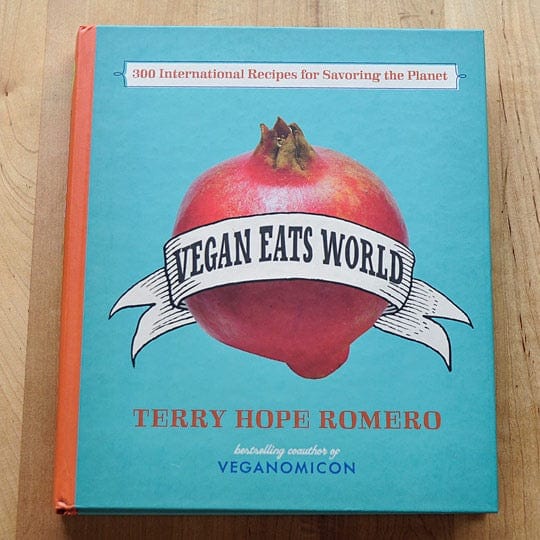 Da Capo Press Books > Food, Drink, & Drugs > Cookbooks Vegan Eats World: 300 International Recipes for Savoring the Planet - Book 9780738214863 MC-21331