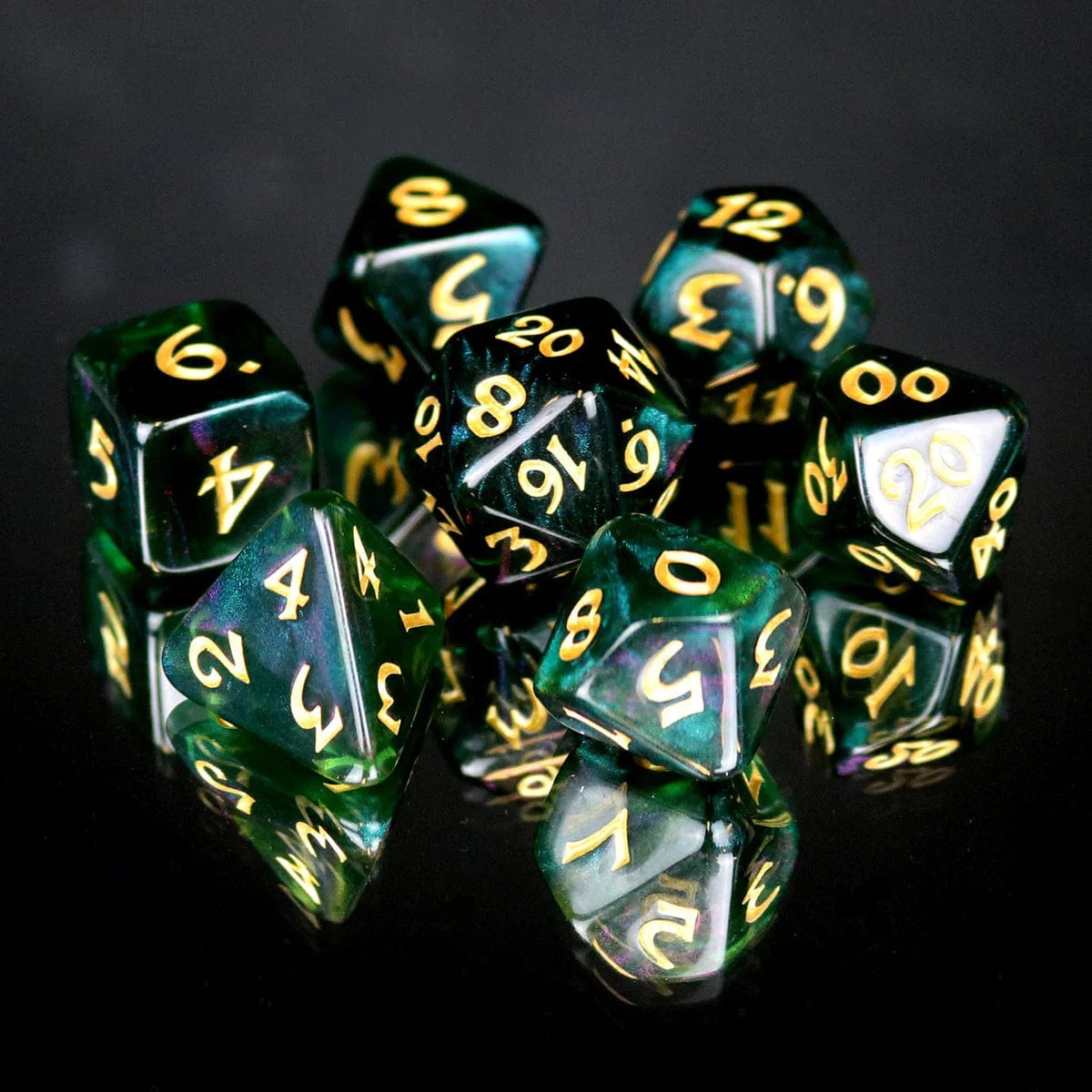 Die Hard Dice Dice > Die Hard Dice Die Hard Dice: 7pc RPG Set - Elessia Moonstone, Farallon with Gold 810060786321 P0204030
