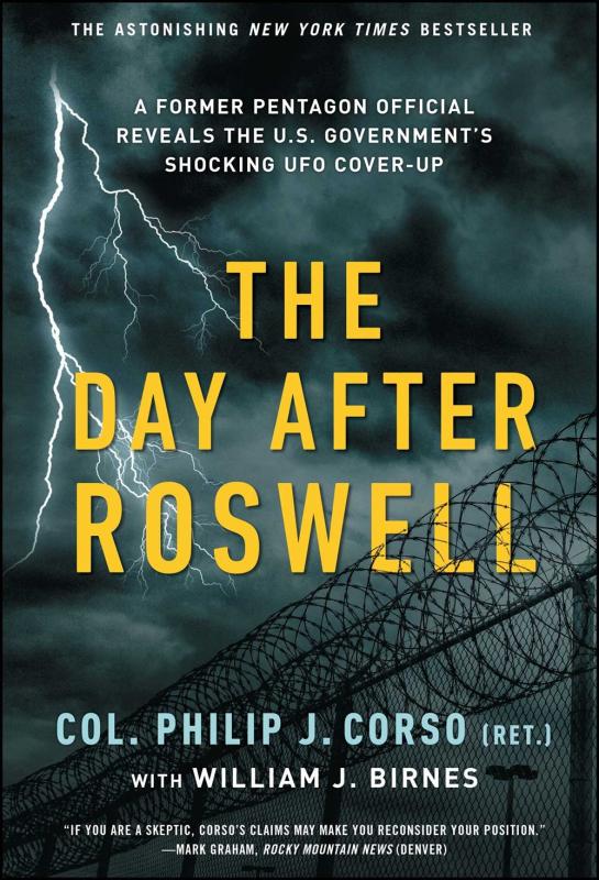 Gallery Books Books > True Crime & Conspiracy > Paranormal & Extraterrestrial The Day After Roswell - Paperback 9781501172007 MC-16931