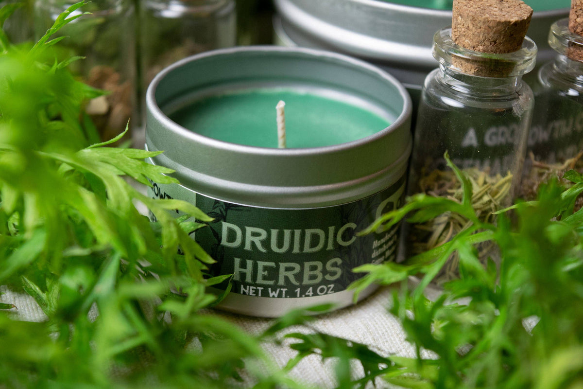 Game Master Dice Decor > Candles Druidic Herbs Gaming Candle: 8oz 03342332 80015