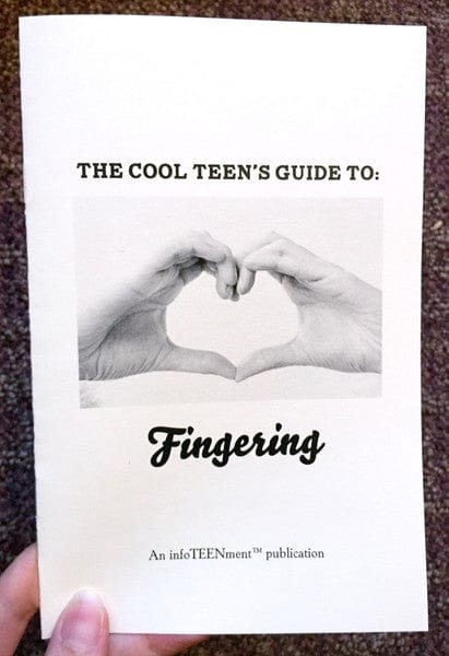 Microcosm Publishing Books > Zines The Cool Teen's Guide To Fingering - Zine 9781621067740 MC-21126