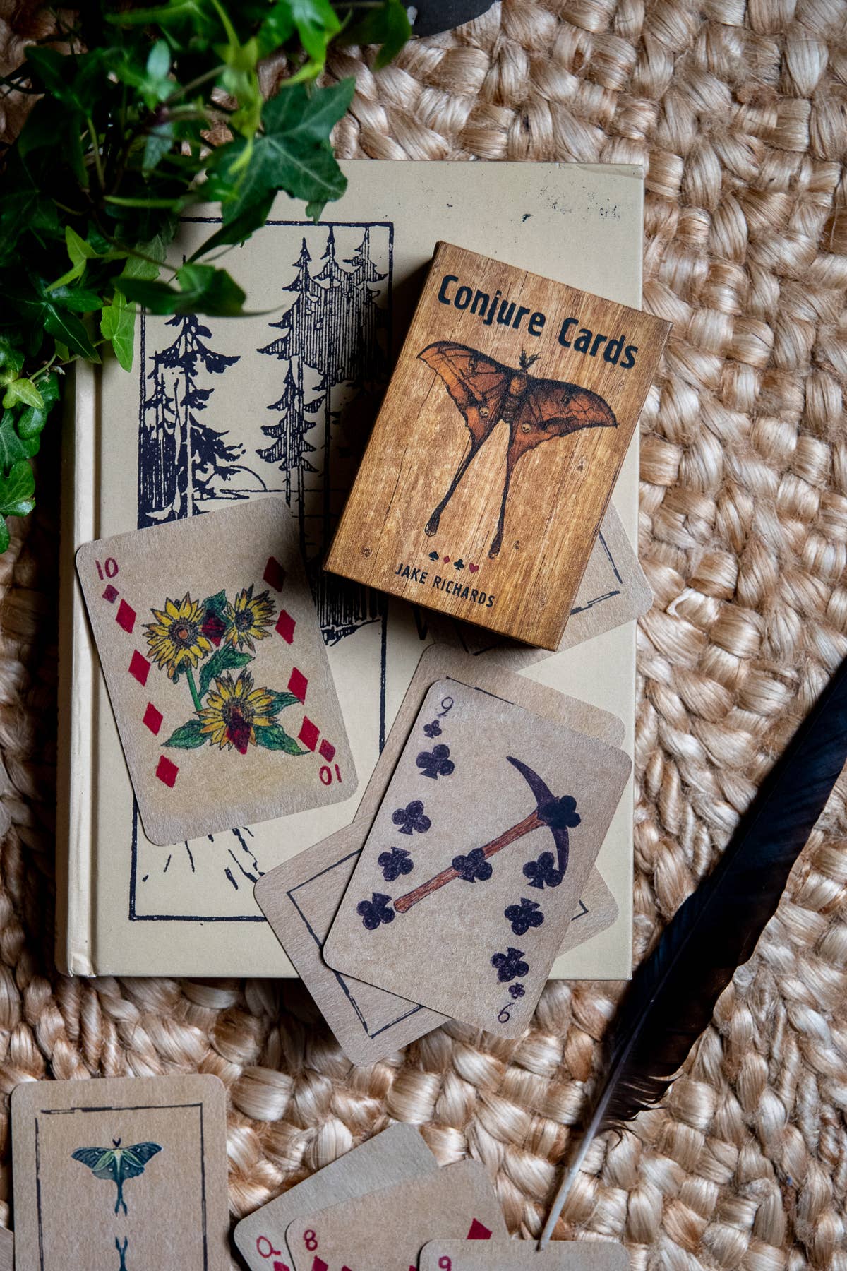 Red Wheel/Weiser LLC Tarot Cards Conjure Cards: Fortune-Telling Card Deck and Guidebook 9781578637447 9781578637447