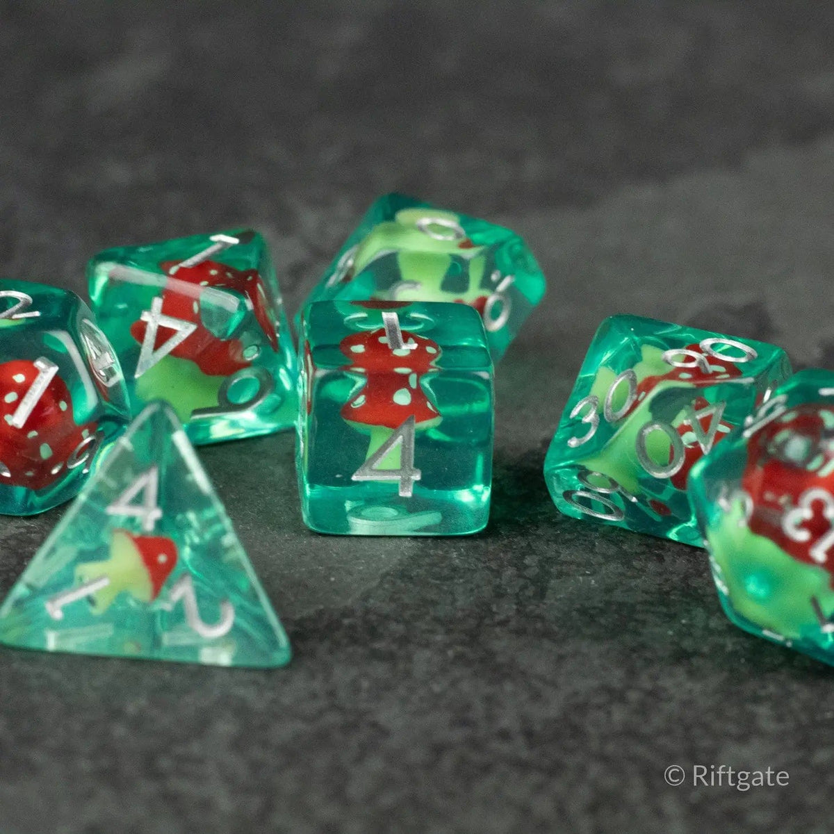 Riftgate Dice > Other Dice Riftgate: Resin Mushroom Dice Set - Red + Green 25361148 RE-MUSH-GREEN