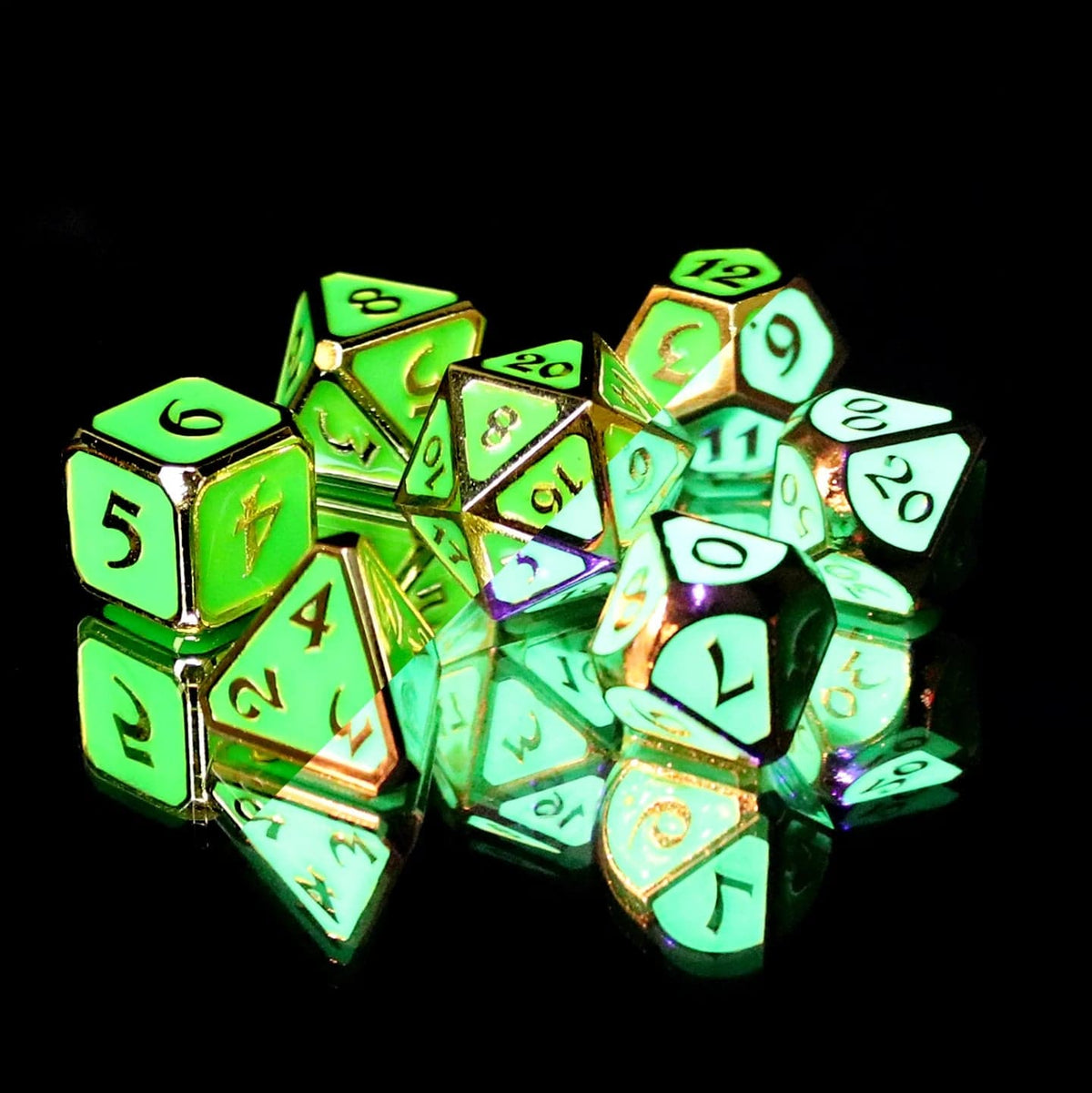 Die Hard Dice Dice > Die Hard Dice Die Hard Dice: 7 Piece RPG Set - AfterDark Mythica Neon Wild 810060783245 M0103080