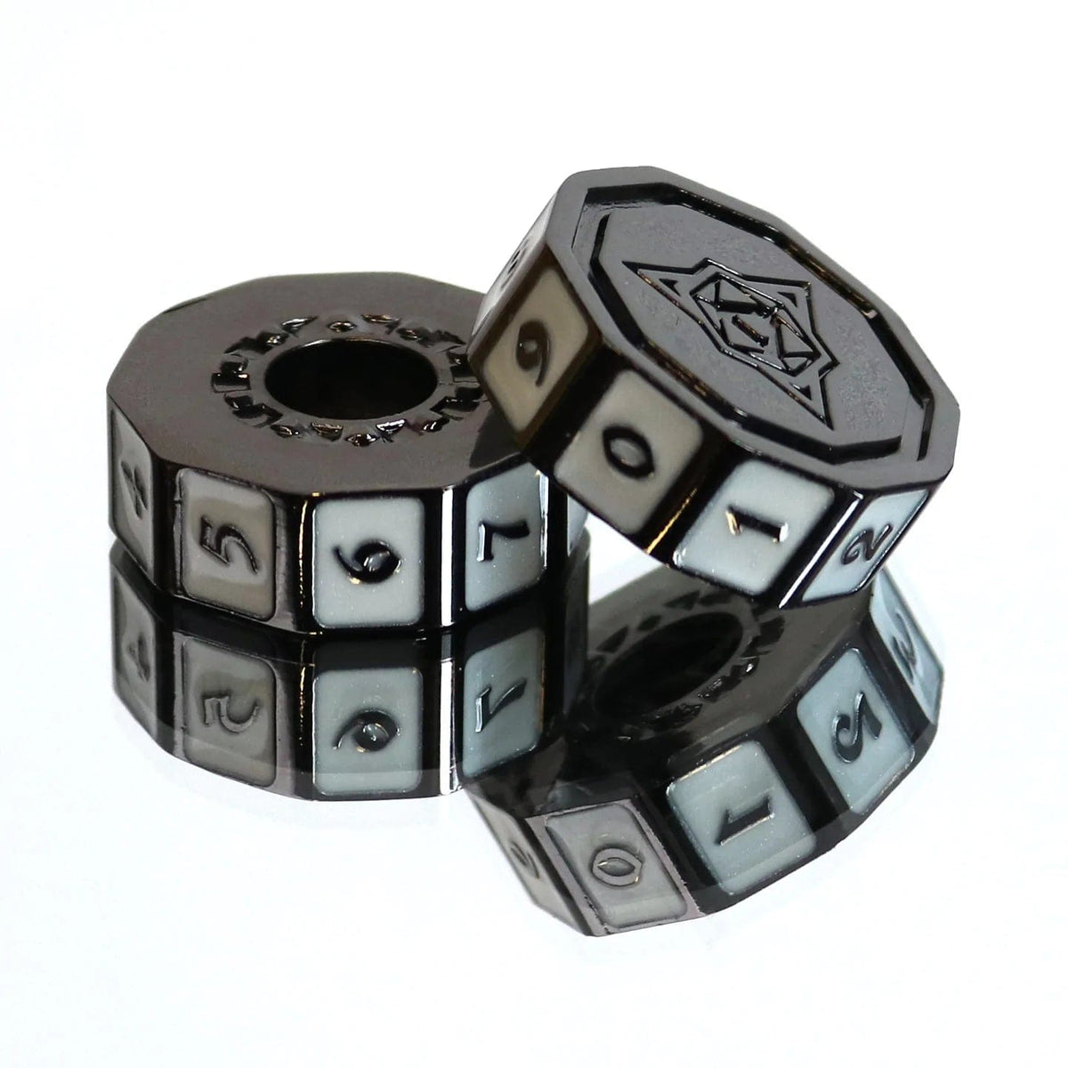 Die Hard Dice Game Supplies > Tokens & Counters DHD: LifeLink Counter - Corrupted Plains, Wheel Set 810060786178 R0201411