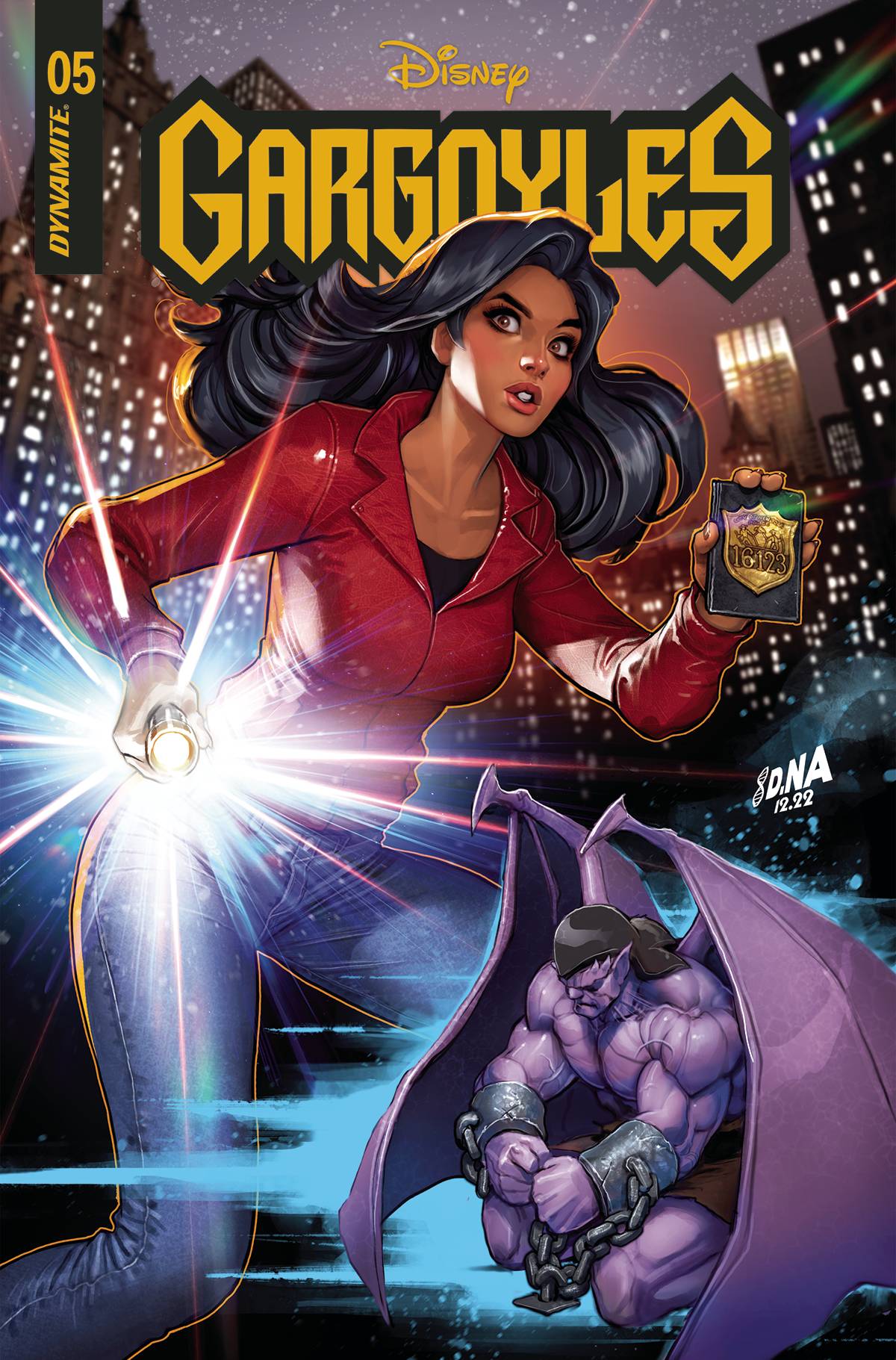 Dynamite Comic Books GARGOYLES #5 CVR A NAKAYAMA 72513032546405011 FEB230512