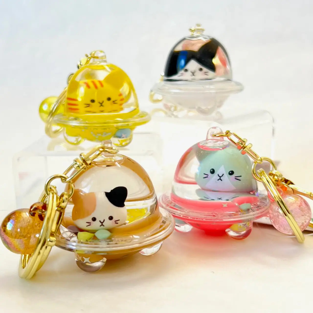 BCmini Accessories Cat UFO Keychain (Random Design) 12109