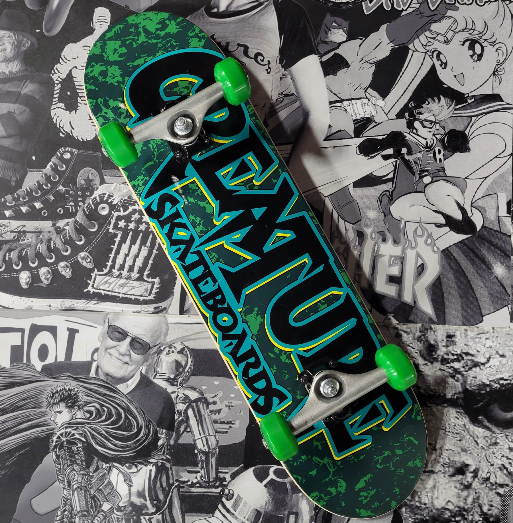 Creature Skateboards > Complete Boards Creature: Complete - Green & Teal Logo, 7.75" 10665212