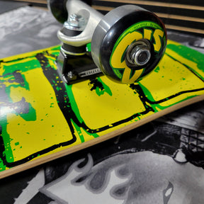 Creature Skateboards > Complete Boards Creature: Complete - Green & Yellow Logo, 7.5" 70398460
