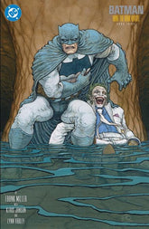 DC Comics Comic Books BATMAN THE DARK KNIGHT RETURNS #3 (OF 4) FACSIMILE EDITION CVR C FRANK QUITELY CARD STOCK VAR 76194139536400141 0226DC0205