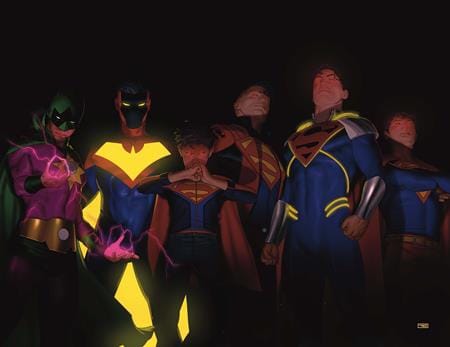 DC Comics Comic Books SUPERMAN #36 CVR D TAURIN CLARKE WRAPAROUND CARD STOCK VAR 76194137950003641 0126DC0184