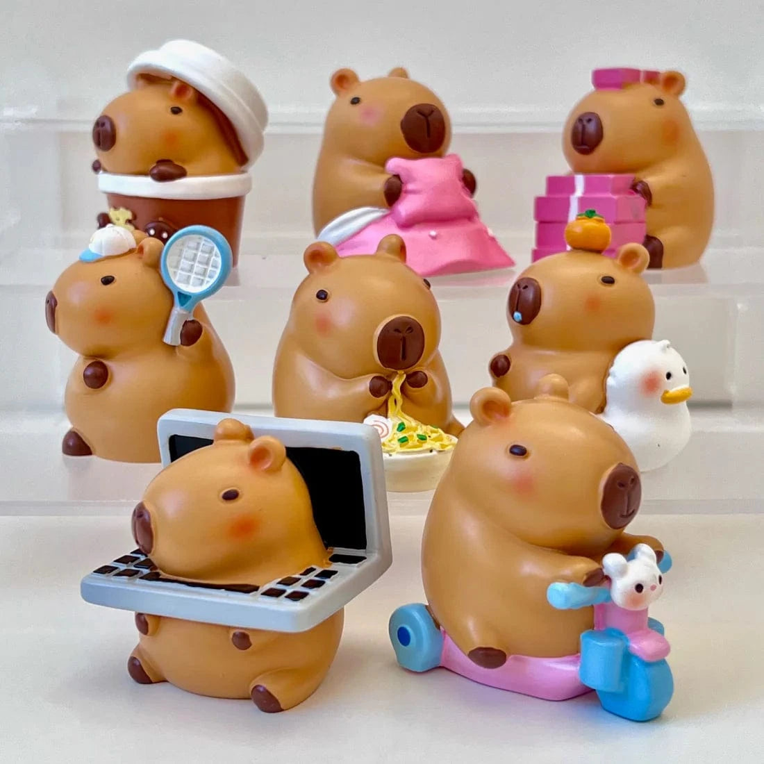 DISBURST Toys > Blind Boxes CAPYBARA FAMILY BLIND BOX 6974887562125 ZEHL0005