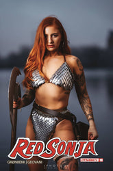 DYNAMITE Comic Books RED SONJA 2023 #10 CVR E COSPLAY 72513033135910051 FEB240317