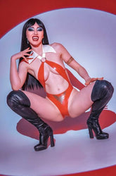 DYNAMITE Entertainment Comic Books > Incentives VAMPIRELLA ARMAGEDDON #11 CVR F INC 1:10 LAUREN DELOREAN COSPLAY VIRGIN VAR 72513035713711061 0326DE0749
