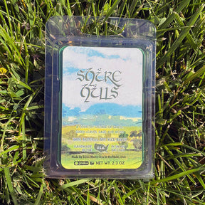 Game Master Dice Shire Hills Candle: 8oz Tin