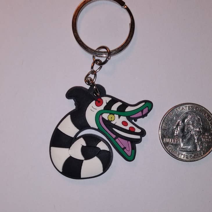 Goblinhaus Miscellaneous > Keychains Horror Keychain - Beetlejuice Sandworm 41663228