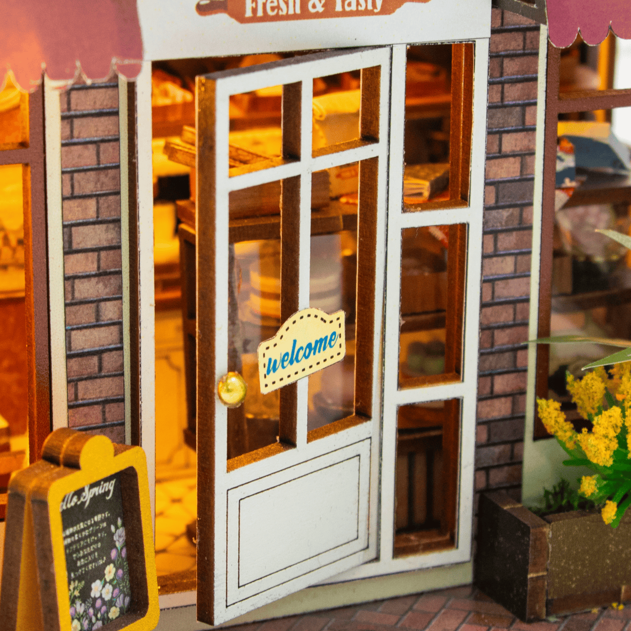 Hands Craft Model Kits > Other Model Kits DIY Miniature House Kit: Golden Bakehouse 810101583995 MIN403