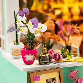 Hands Craft Model Kits > Other Model Kits DIY Miniature House Kit: Petal & Bloom 810101583957 MIN111