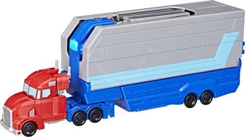 Hasbro Toys > Action Figures > Other Action Figures Hasbro: Transformers - Optimus Prime Battle Trailer Playset (EarthSpark) 5010996319036 HSBOG0750
