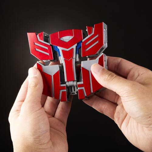 Hasbro Toys > Action Figures > Transformers Icons Transformers - Icons - Optimus Prime / Autobot Symbol 5010996399632 HSBOG3492