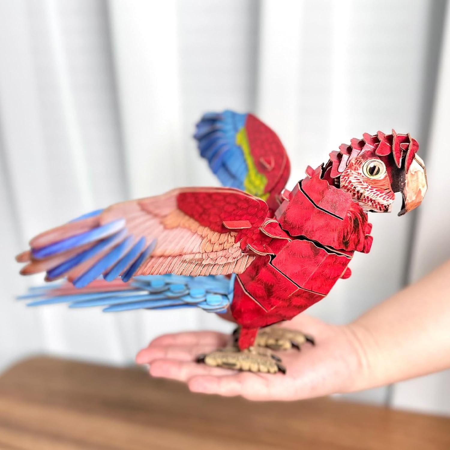 MAKEBUG Puzzles > 3D Puzzles Makebug - DIY Kraft Card Critters - Macaw 3D Kraft Paper Puzzle 6974201380305 MKBB0012