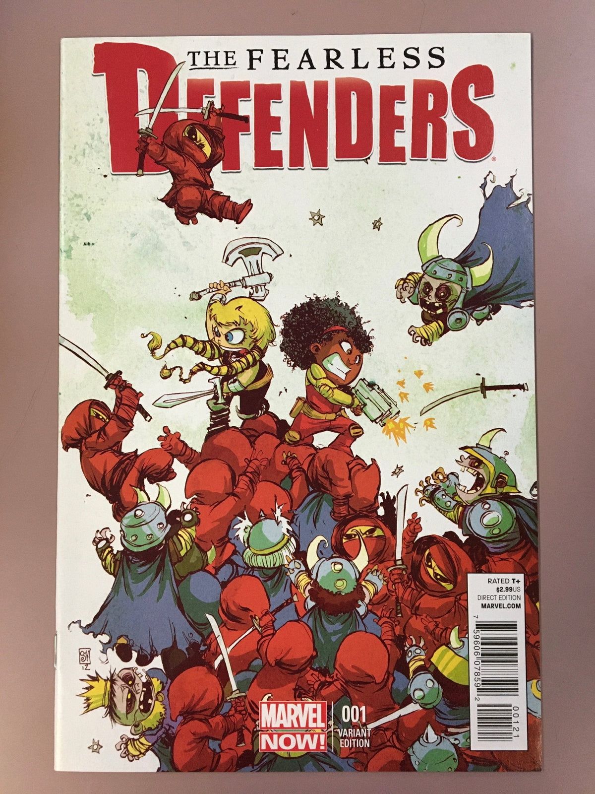 MARVEL COMICS Comic Books FEARLESS DEFENDERS #1 YOUNG VAR NOW 75960607859200121