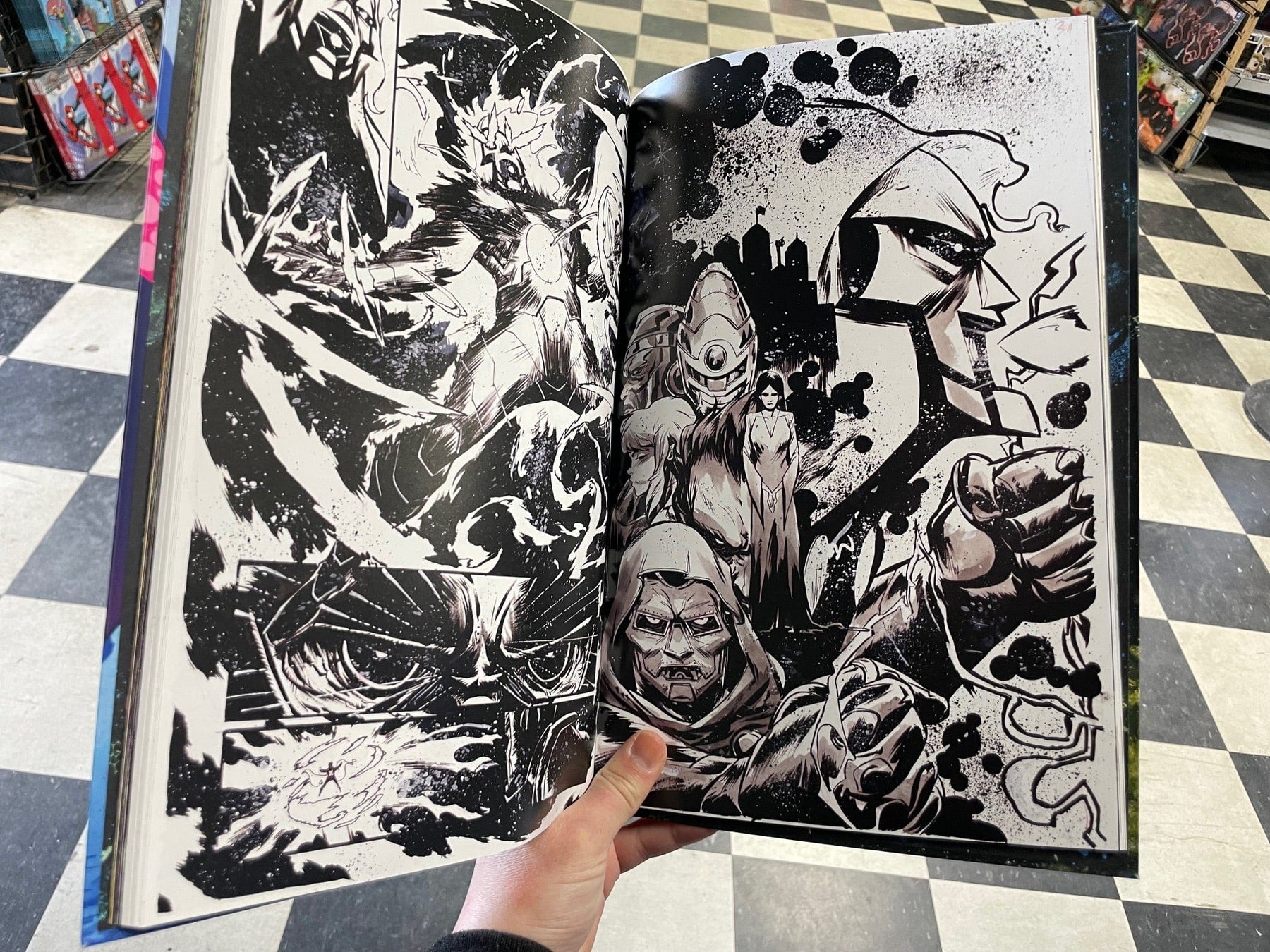 Marvel Graphic Novel Doom Treasury Edition 9781302962999 PRH-9781302962999