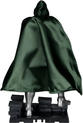 McFarlane Toys - Marvel - Doctor Doom 1:6th Scale Collectible (Doctor Doom #1)