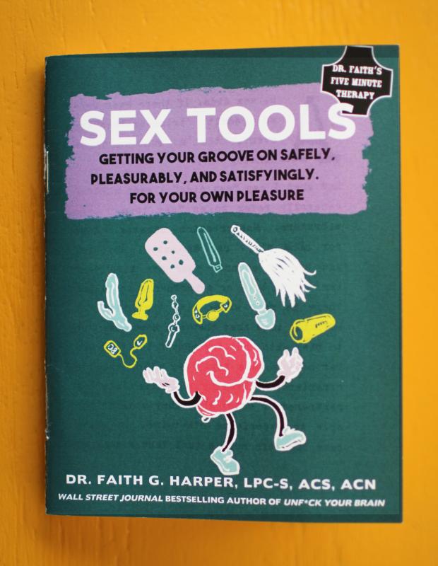 Microcosm Publishing Books > Zines Sex Tools: Getting Your Groove on Safely, Pleasurably, and Satisfyingly - Zine 9781621060444 MC-23447