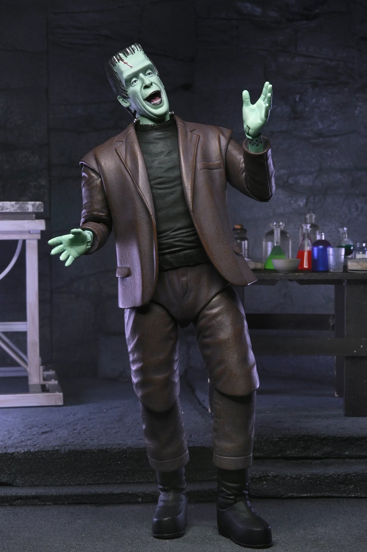 Neca Toys > Action Figures > Neca NECA: The Munsters  - Ultimate Herman Munster 7” 634482560907 NE56090-06