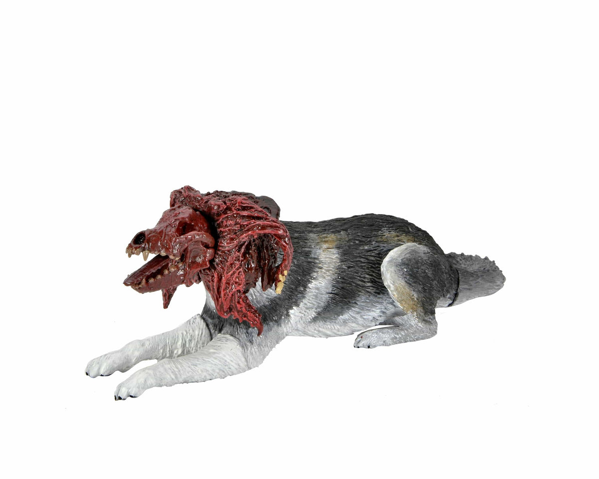 NECA: The Thing - Ultimate Deluxe Dog Creature 7"