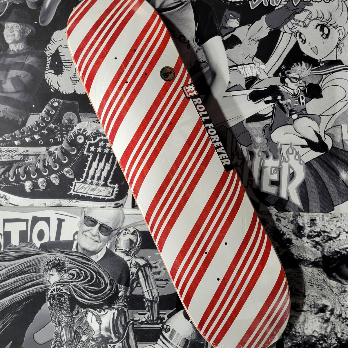 Real Skateboards > Decks Real: Slappy Holidays Deck, 8.06" 888560140165