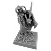 Reaper Miniatures Miniatures > Reaper Legends: Chaos Sorceress 762486302282 REM30228