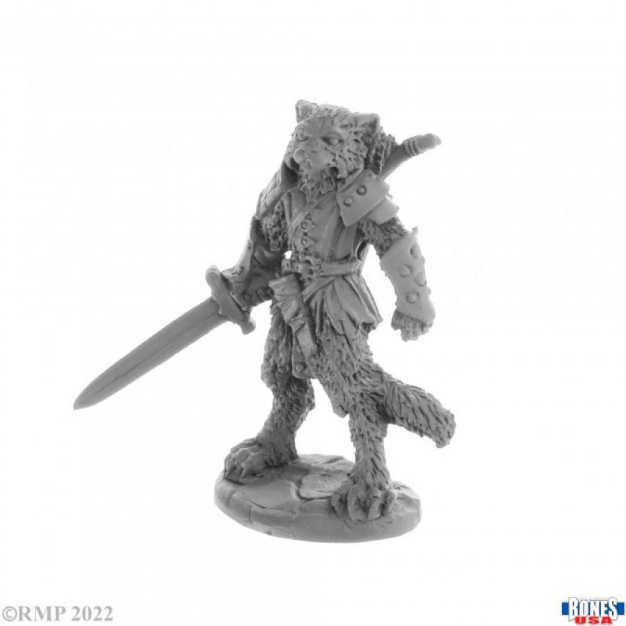 Reaper Miniatures Miniatures > Reaper Reaper: Bones Legends - Catfolk Fighter, Mal 762486300585 RPR 30058