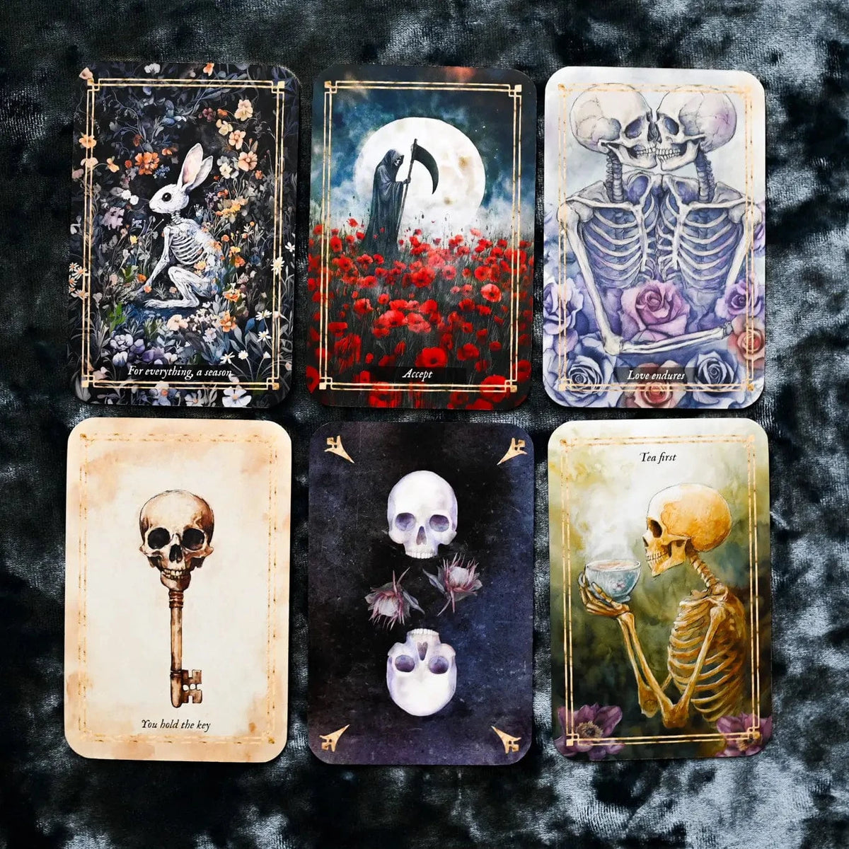Red Wheel/Weiser LLC Tarot Cards > Art Cards Memento Mori: 36 Mini Affirmation Cards To Embrace Life 9781590035863