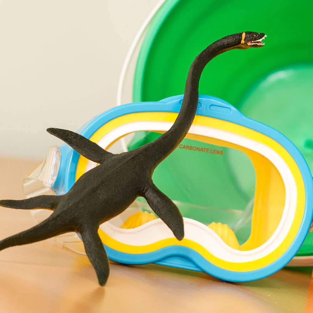 Safari Ltd. Puzzles > 3D Puzzles Safari Ltd - Elasmosaurus Figure 095866302405 302429