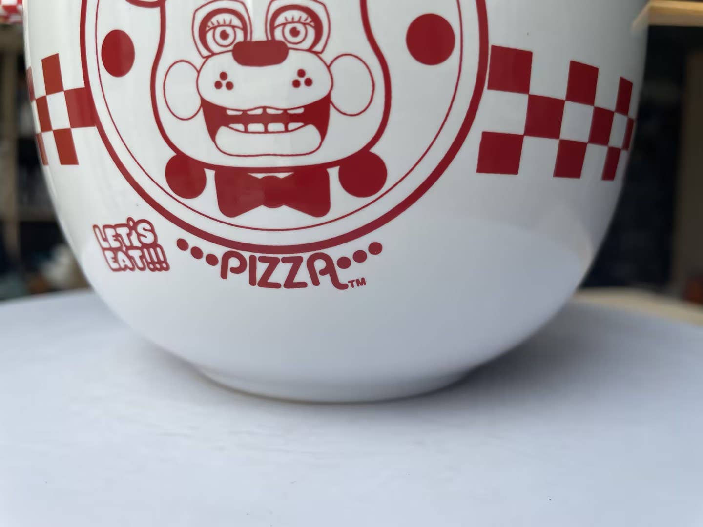 Silver Buffalo FNAF Freddy Fazbears Pizza Box Logo Boxed 20oz Ceramic Ramen FNF814KDB : FNF814KDB-CI012SB