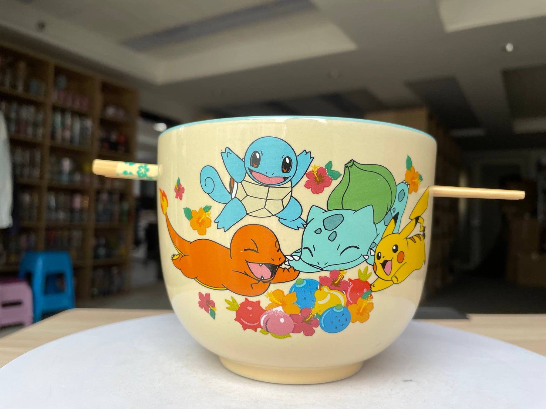 Silver Buffalo Pokémon Floral Boxed 20oz Ceramic Ramen Bowl w Chopsticks 840298930555 PK1702KDB : PK1702KDB-04016SB