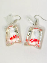 SimpleNGreat Apparel Goldfish Bag Earrings (Acrylic)