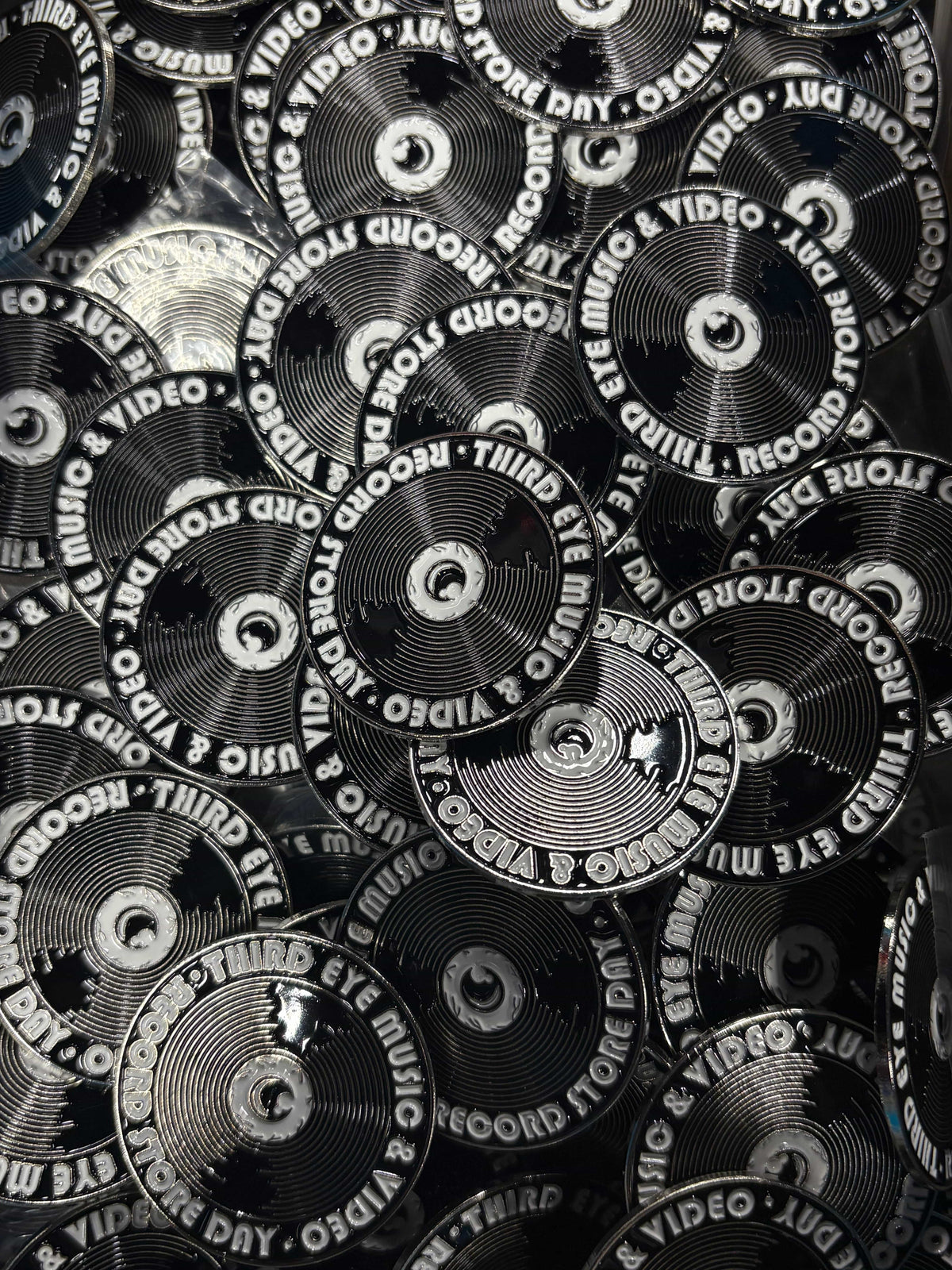 Third Eye Comics Miscellaneous > Pins & Buttons Third Eye M&V RSD - Enamel Pin
