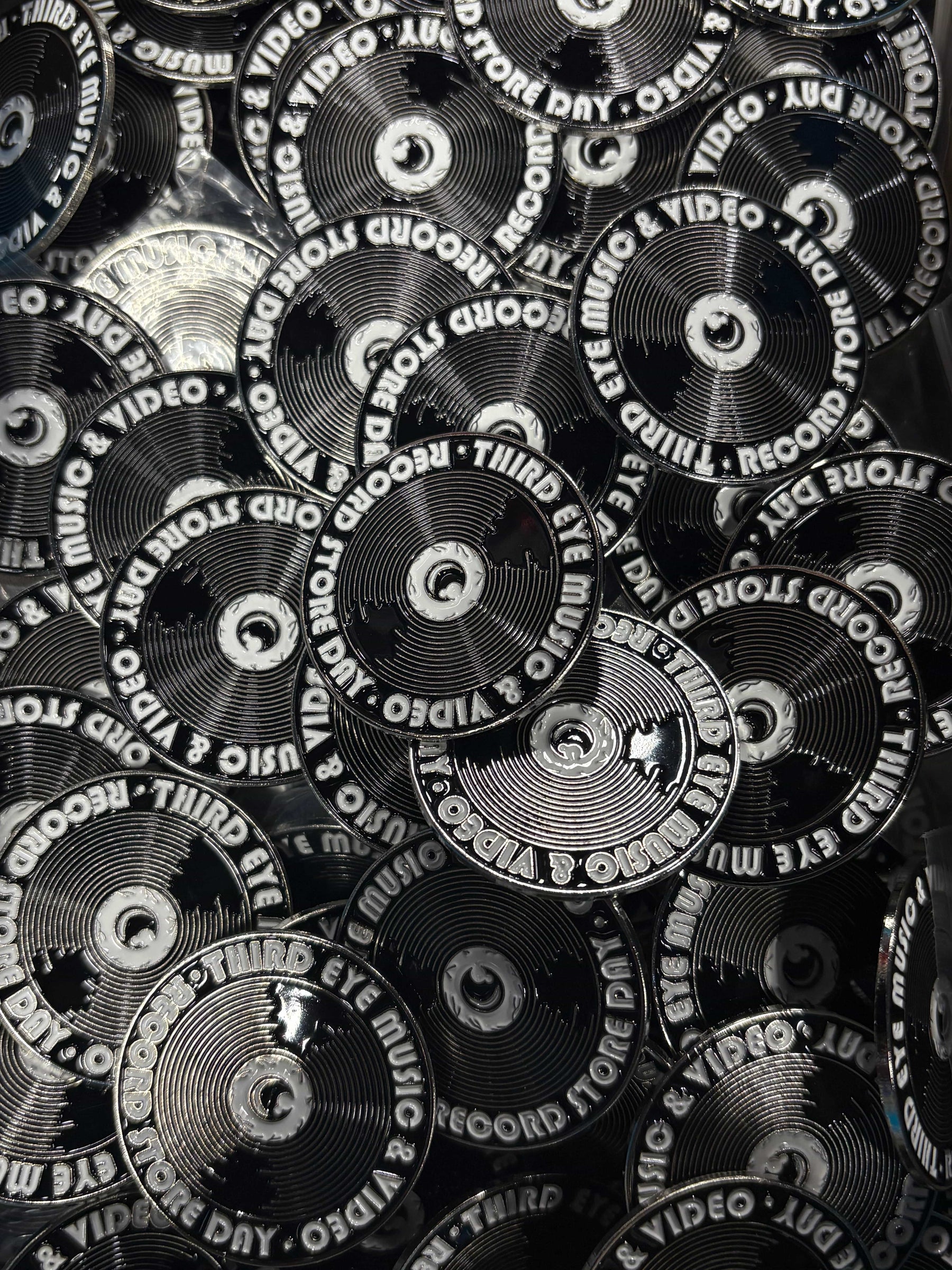 Third Eye Comics Miscellaneous > Pins & Buttons Third Eye M&V RSD - Enamel Pin