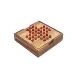 Wooden Puzzles: Solitaire