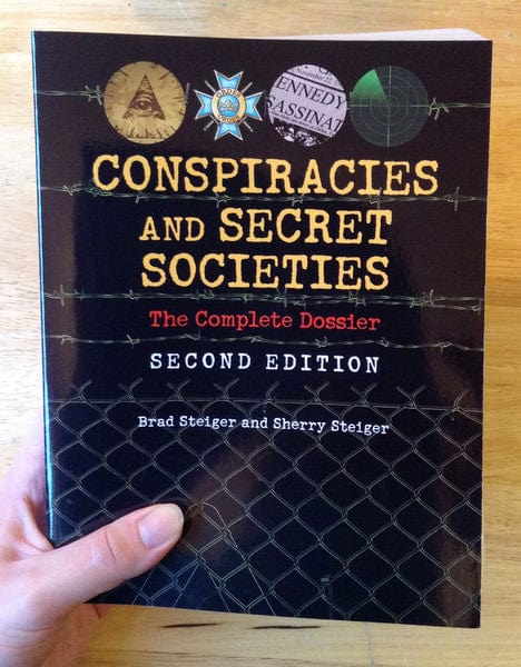 Visible Ink Press Books > True Crime & Conspiracy > Conspiracies Conspiracies and Secret Societies: The Complete Dossier: Second Edition - Book 9781578593682 MC-20815