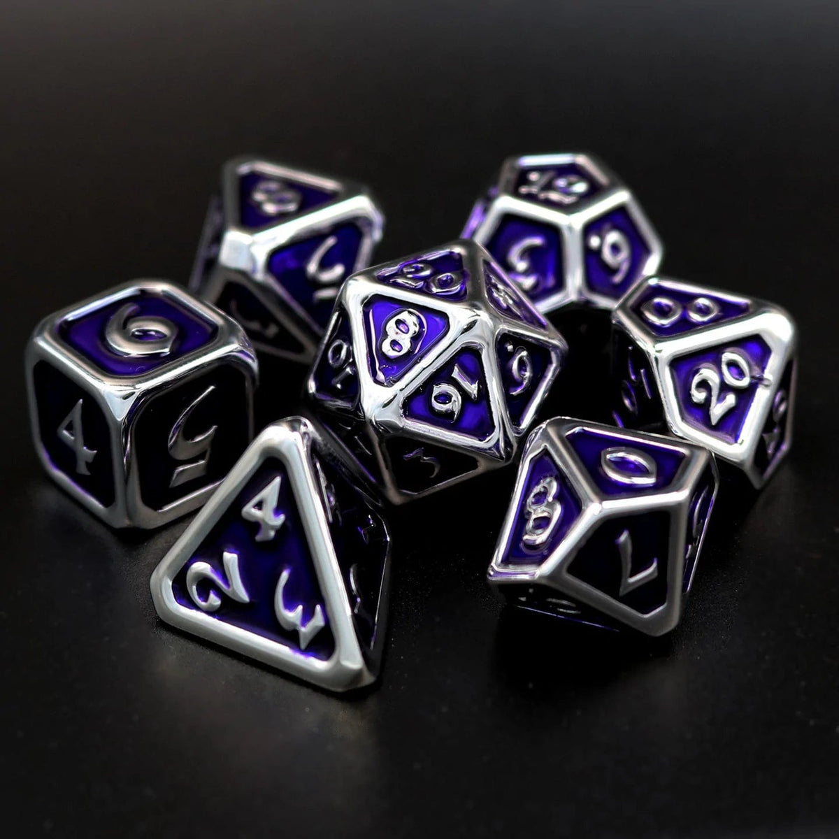 Die Hard Dice Dice > Die Hard Dice DHD: 7 Piece - Polychrome Diaglyph Argent Amethyst 810060786451 P0307010