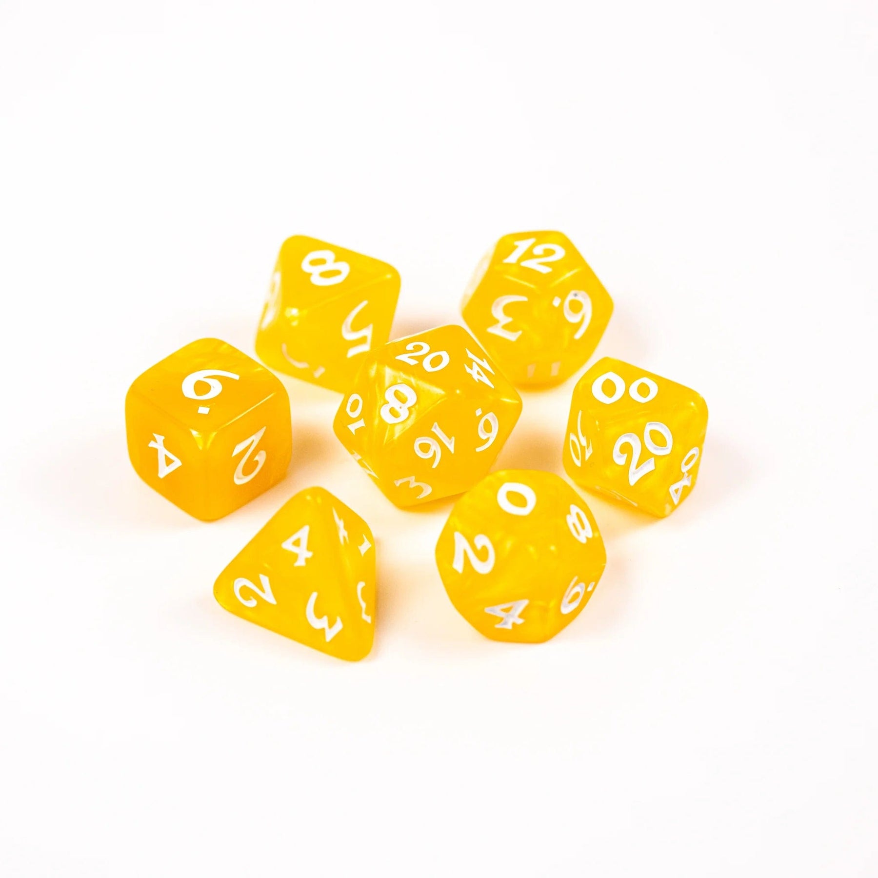 Die Hard Dice Dice > Die Hard Dice DHD: Plastic 7-Die Set - Elessia Essentials, Yellow with White 810060787373 P0200050