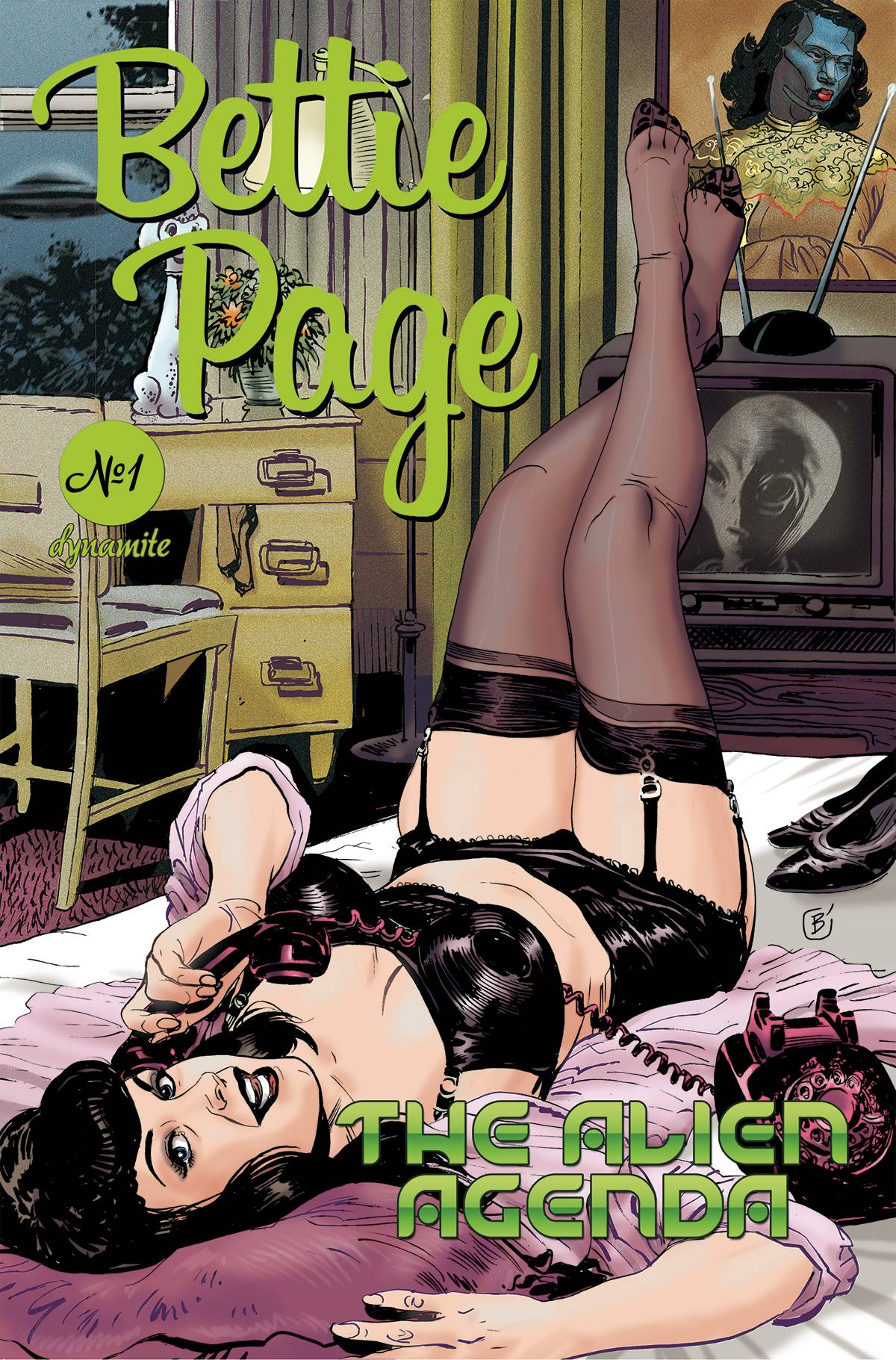 Dynamite Comic Books BETTIE PAGE ALIEN AGENDA #1 CVR D BROXTON 72513031780301041 JAN220526