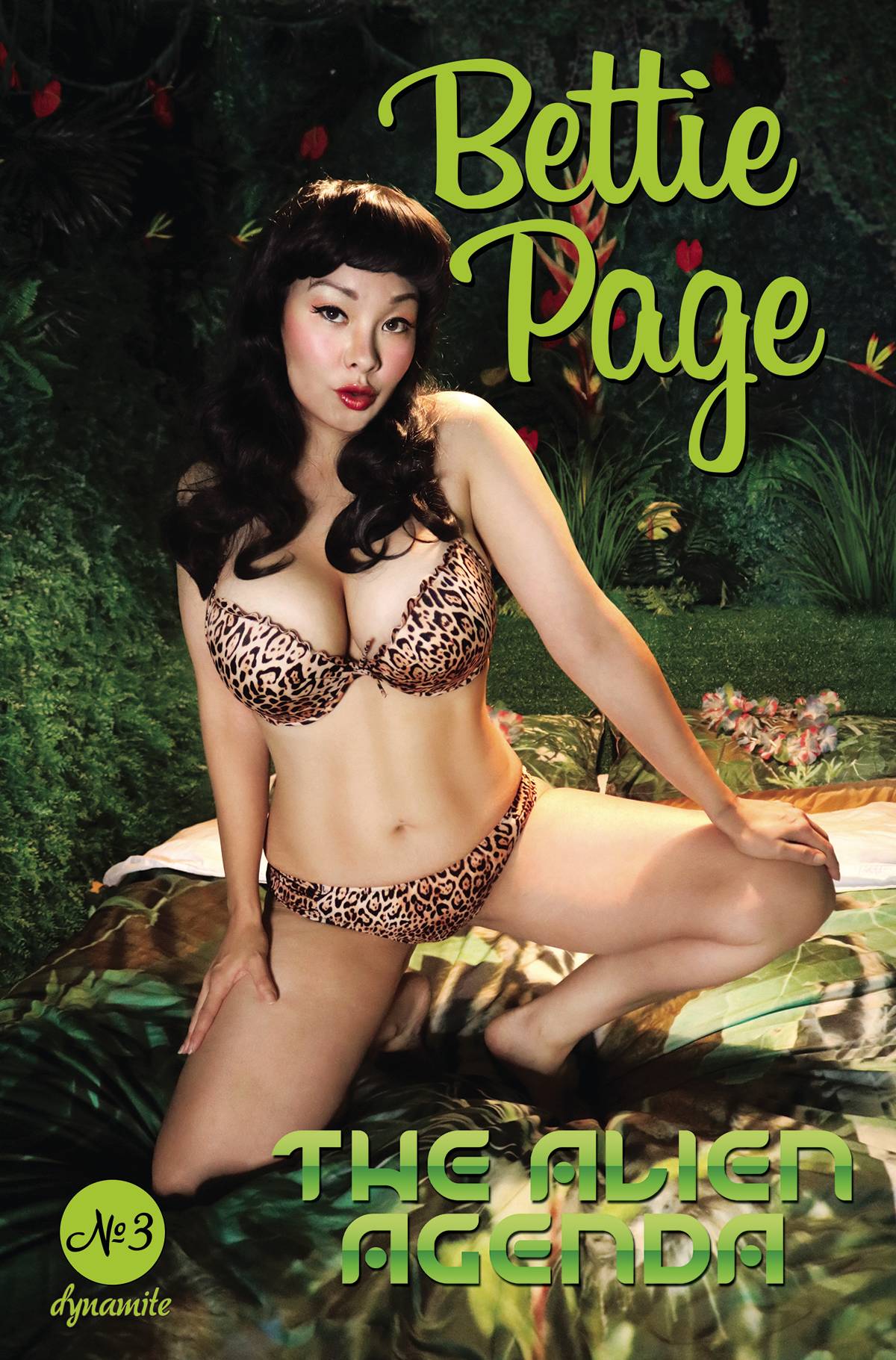 BETTIE PAGE ALIEN AGENDA #3 CVR E COSPLAY